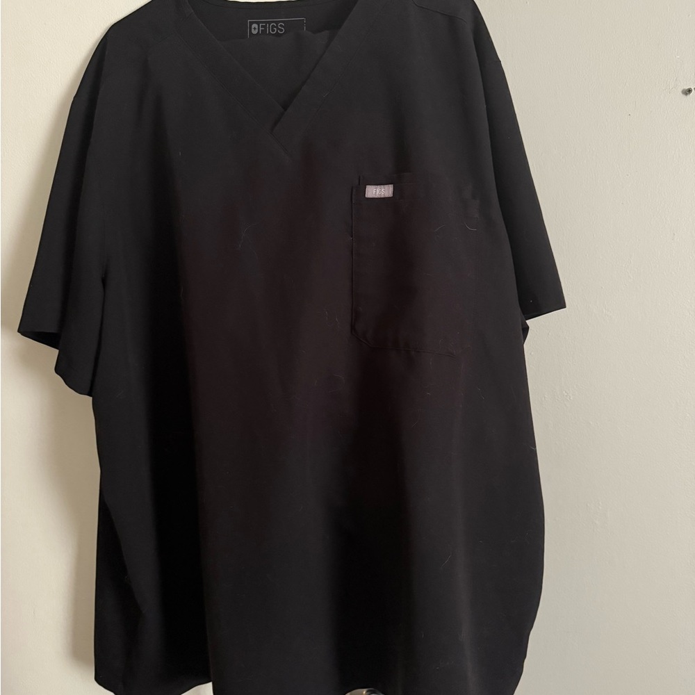 Figs Men's Black Short Sleeve V-Neck scrub